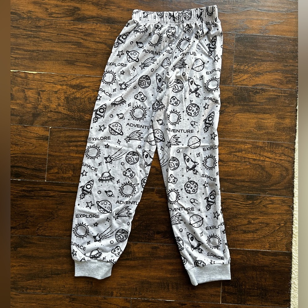 NASA Pajama Set - Picture 2 of 5